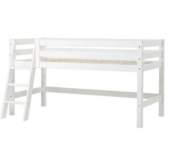 Hoppekids ECO Luxury halvhøy seng med skrå stige